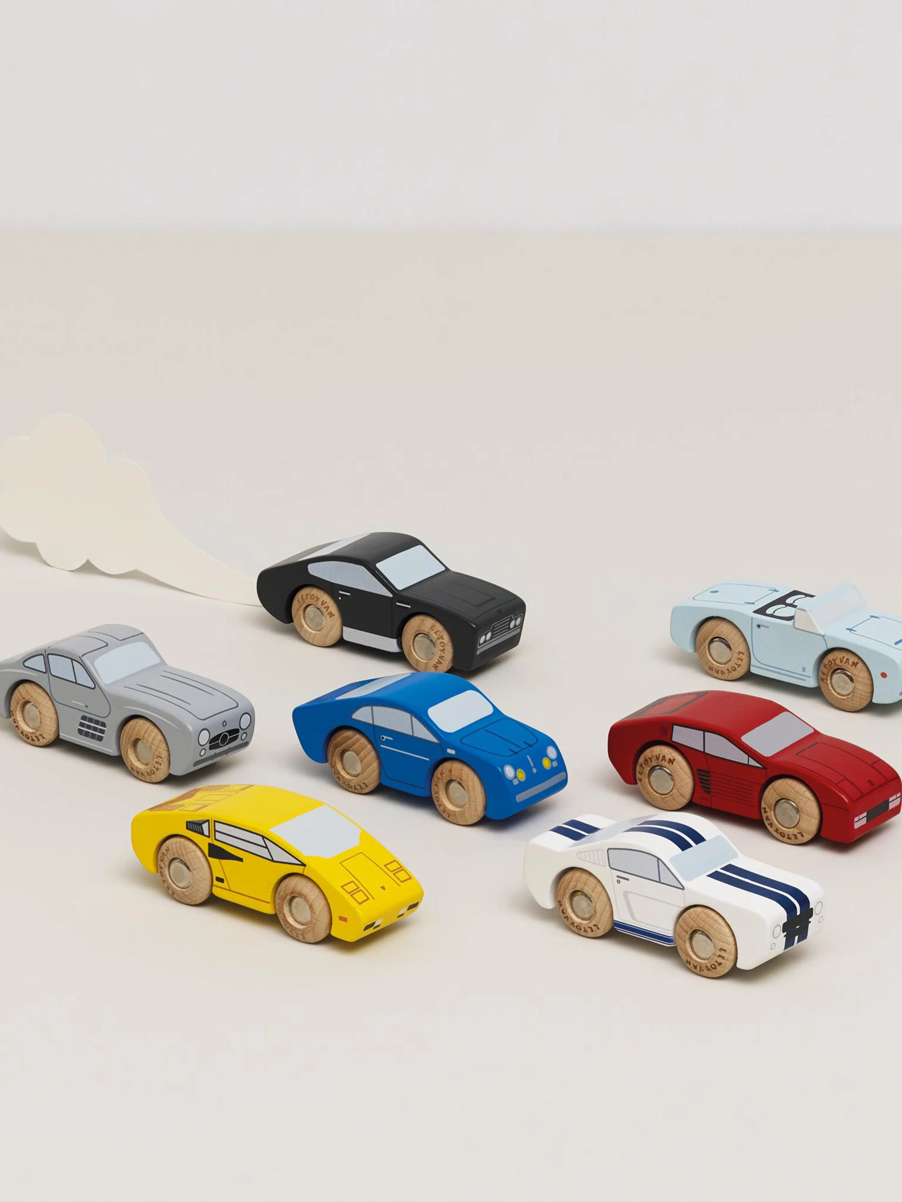 Classic Wooden Sports Cars-7 Piece (W:9 x D:3 x H:3.3 cm)