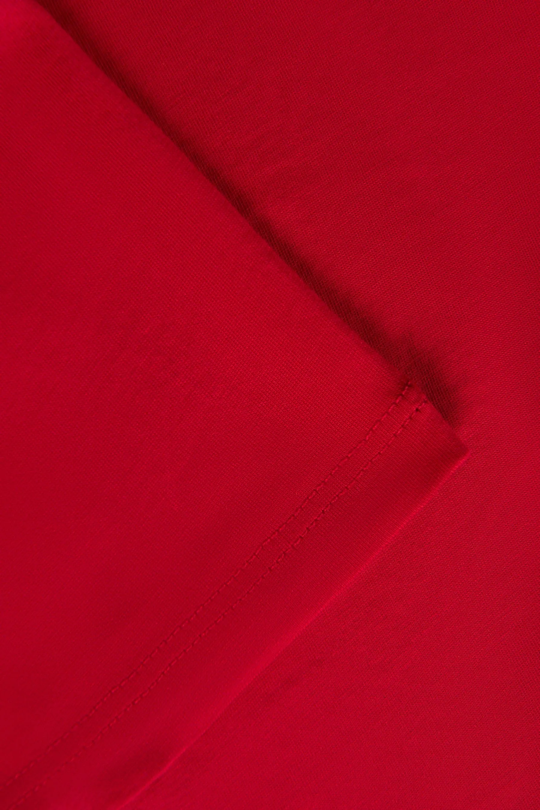 Emporio Armani Boys Logo T-Shirt in Red