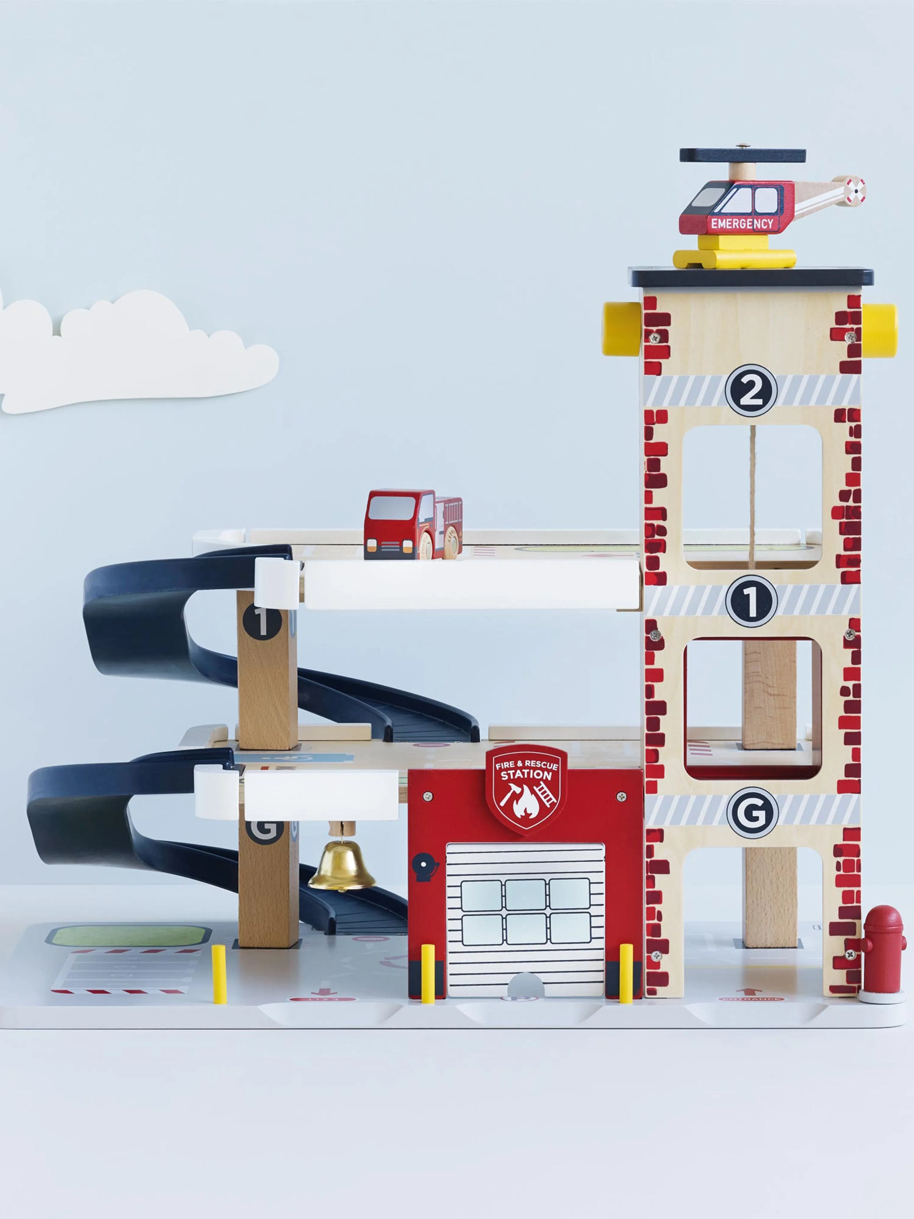 Le Toy Van Fire & Rescue Wooden Garage (W:59.5 x D:45 x H:40cm)