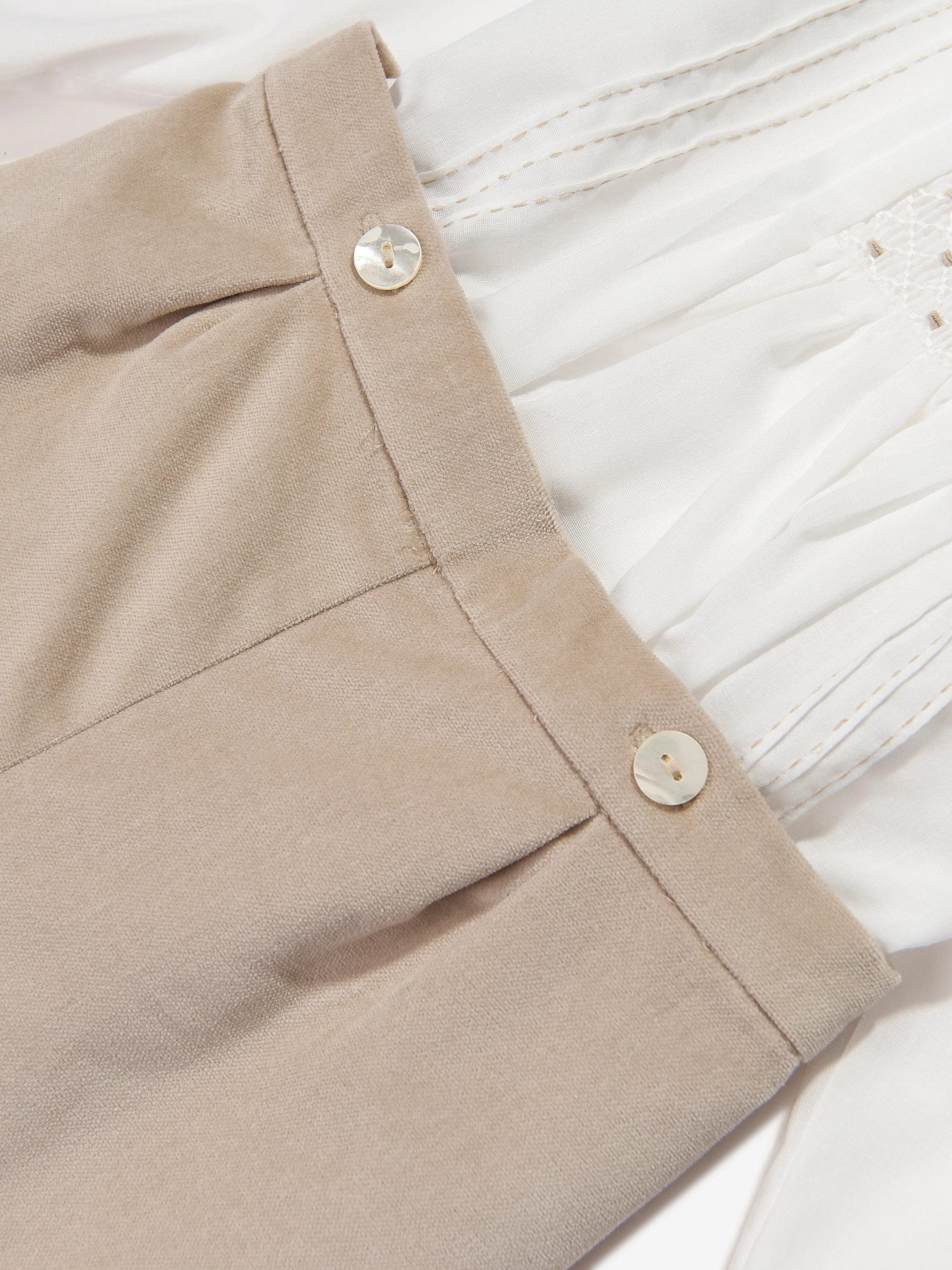 Sarah Louise Baby Boys 2 Piece Set in Beige